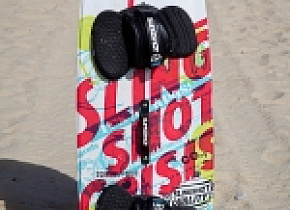 Тест кайтборда Slingshot Crisis 2013, от именитого журнала «The Kiteboarder»
